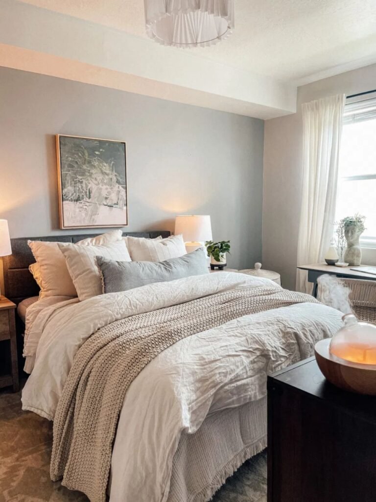 8 Fluffy Bed Ideas for a Cozy, Luxurious Look